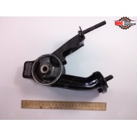 GEELY Emgrand EC-7RV  Опора двигателя задняя 1064001148