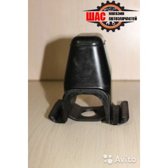 ISUZU NQR 75 Отбойник рессоры передней