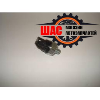 Geely EX-7 (Джили EX-7) Датчик давления масла 1033001900