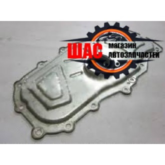MG 3 CROSS Крышка двигателя передняя COV400024