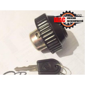 Dong Feng EQ 1051 (V=3.7L) Крышка бака