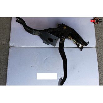 FAW (ФАВ) 1031 (V=2.54L) Педаль сцепления