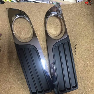 Geely Emgrand EC-8  (Джили Эмгранд EC8) Решетка бампера R Оригинал 1018009786