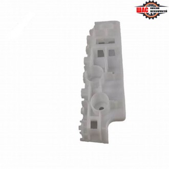 MG T60 Кронштейн переднего бампера C00047635